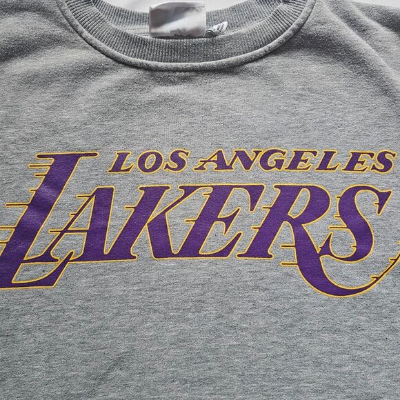 NBA Lakers Women's Gray Crew Neck Sweatshirt - Picture 2 of 4